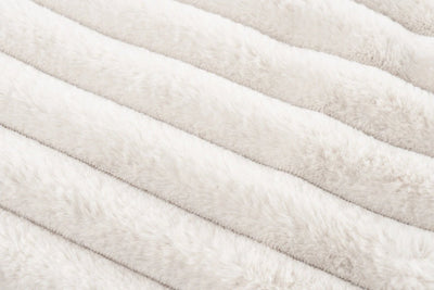 Plaid Plush 150x200 in 6 kleuren by Lalee