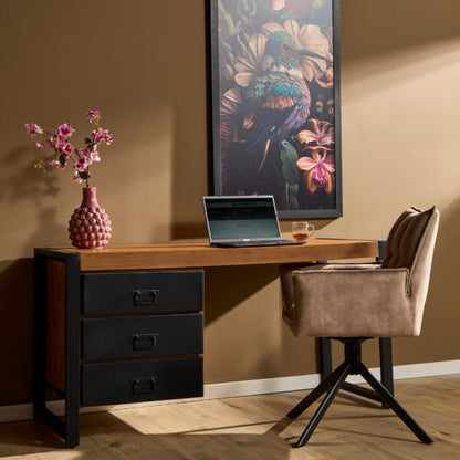 Bureau Boaz | Metalen lades