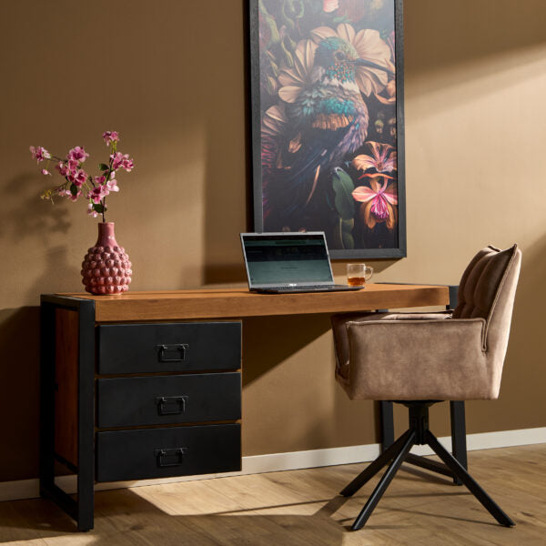 Bureau Boaz | Metalen lades