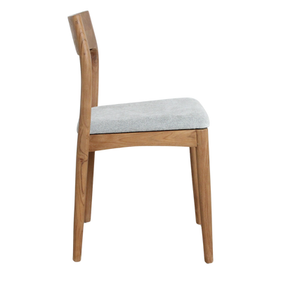 Eetkamestoel Freya teakhouten lichtgroen by Raw Materials Amsterdam