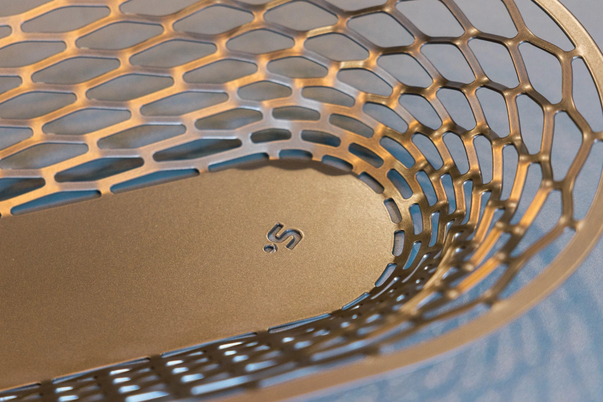 Schaal Design MÉSH | 4 kleuren by Steelful