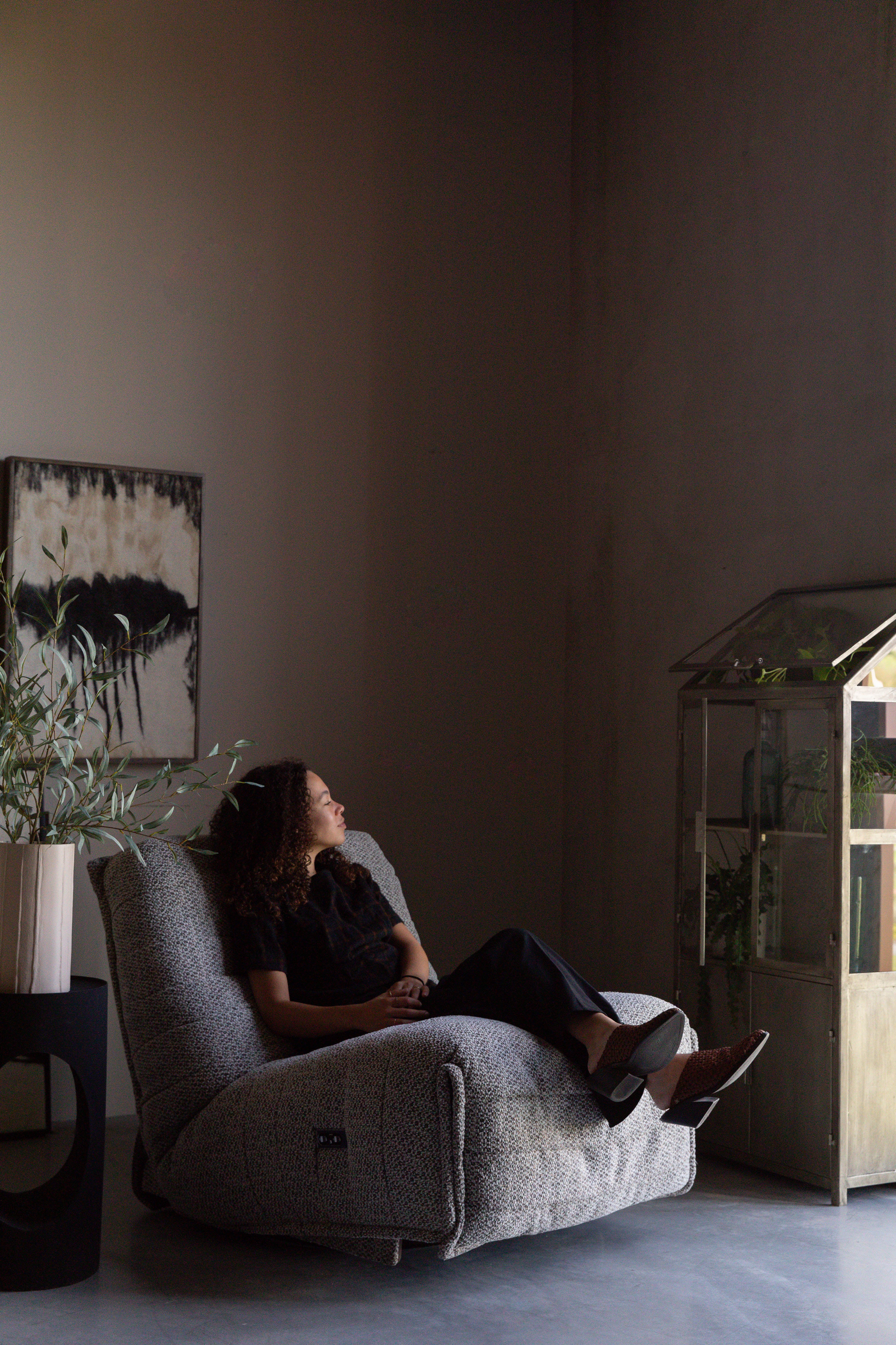 Lounge Chair Hamilton Recliner Cappuccino