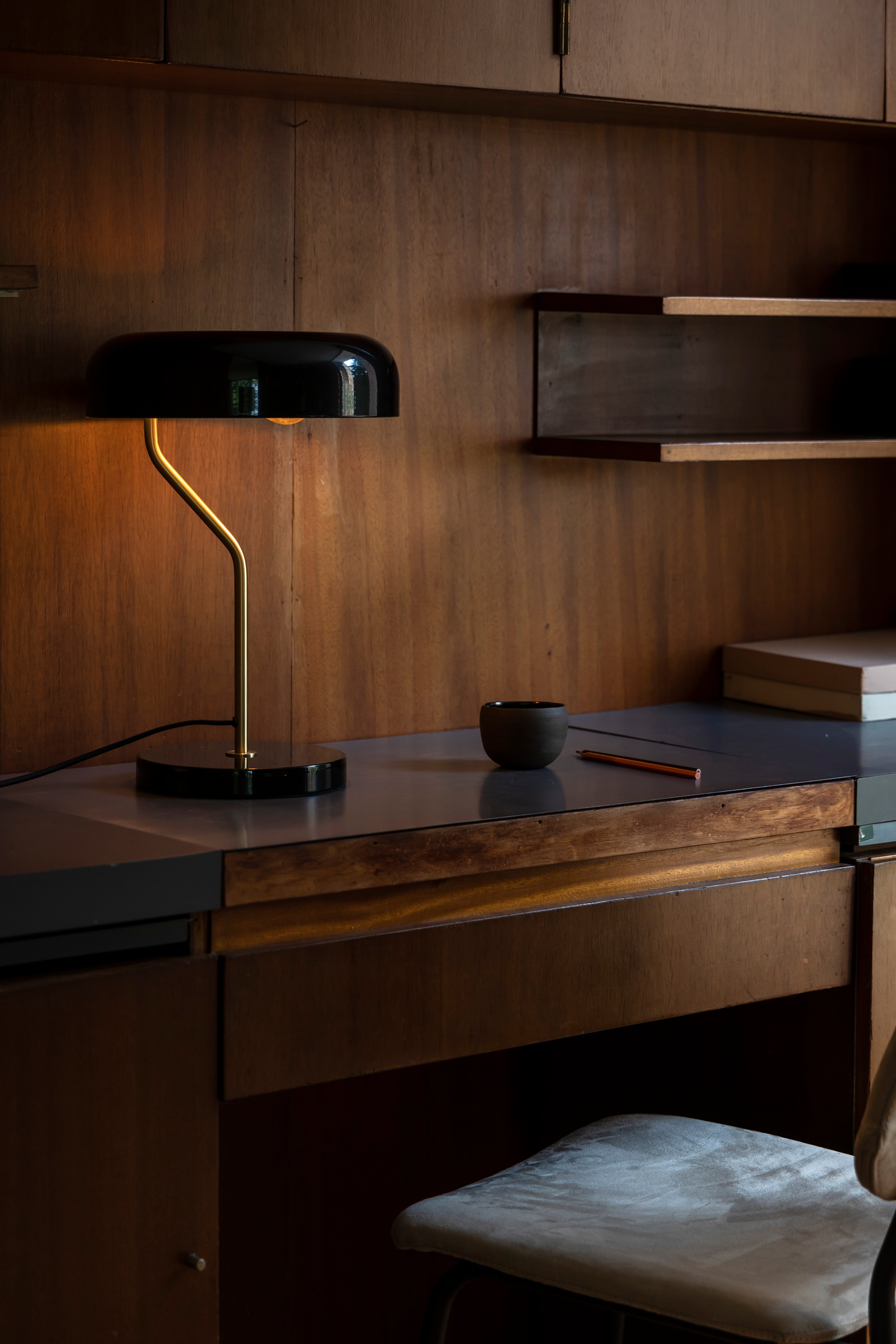 Desk Lamp Eclipse Black