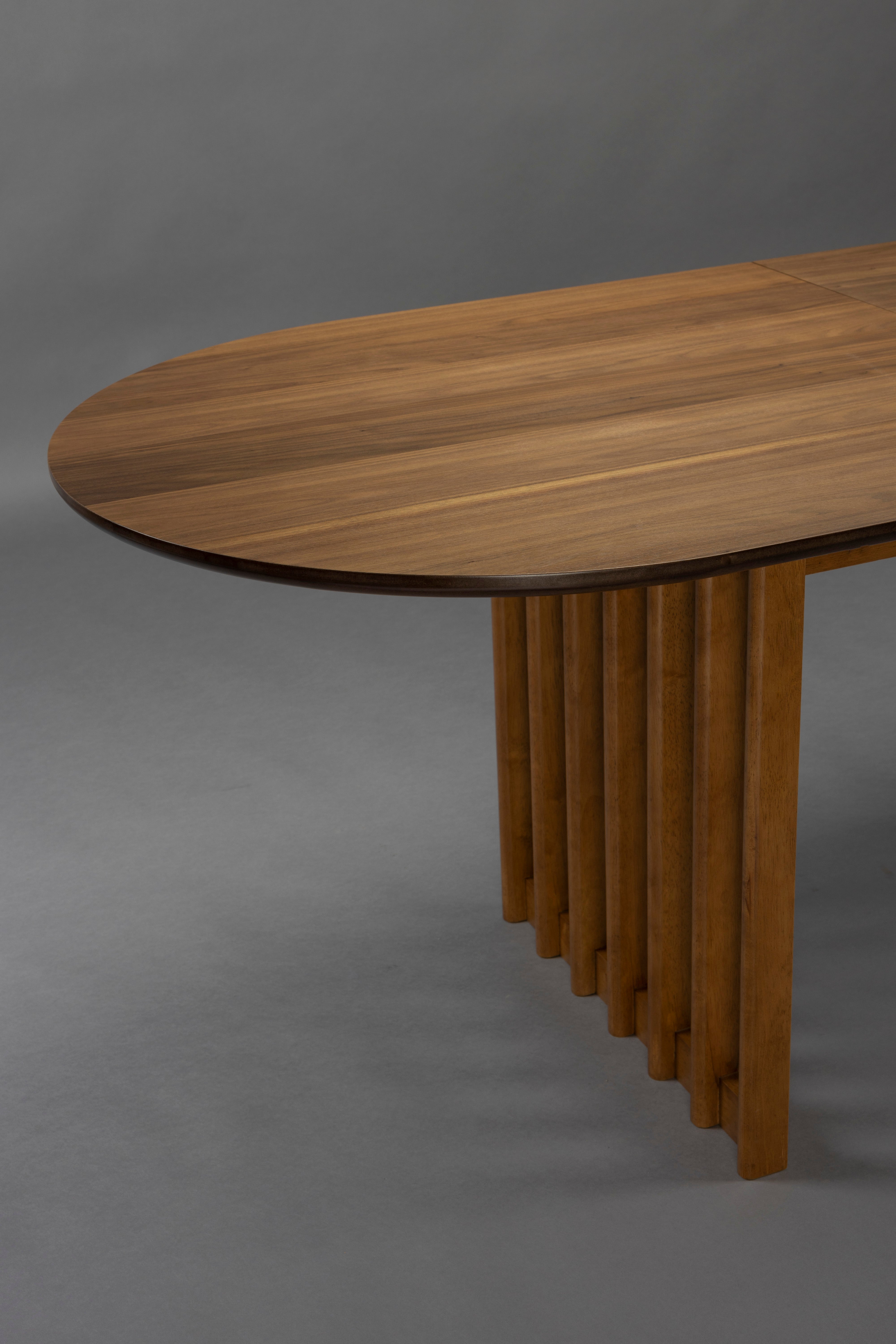Eetafel Barlet 200/240x90 Walnut by Dutchbone