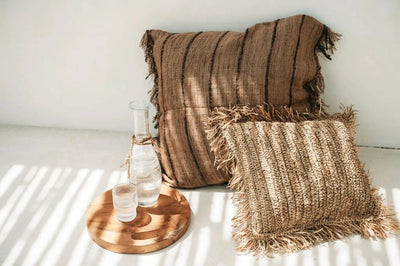 De Oh My Gee Kussenhoes - Beige Zwart - 60x60 by Bazar Bizar Antwerp