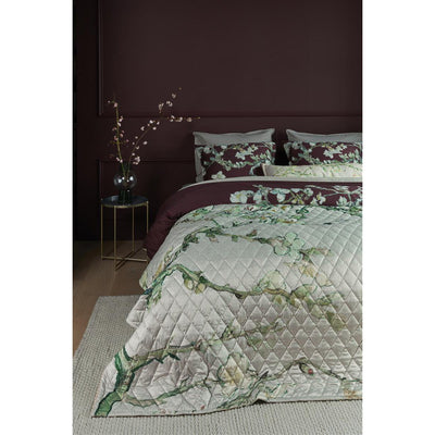 Beddinghouse x Van Gogh Museum Blossoming bedsprei by Bedding House bed & bath textile