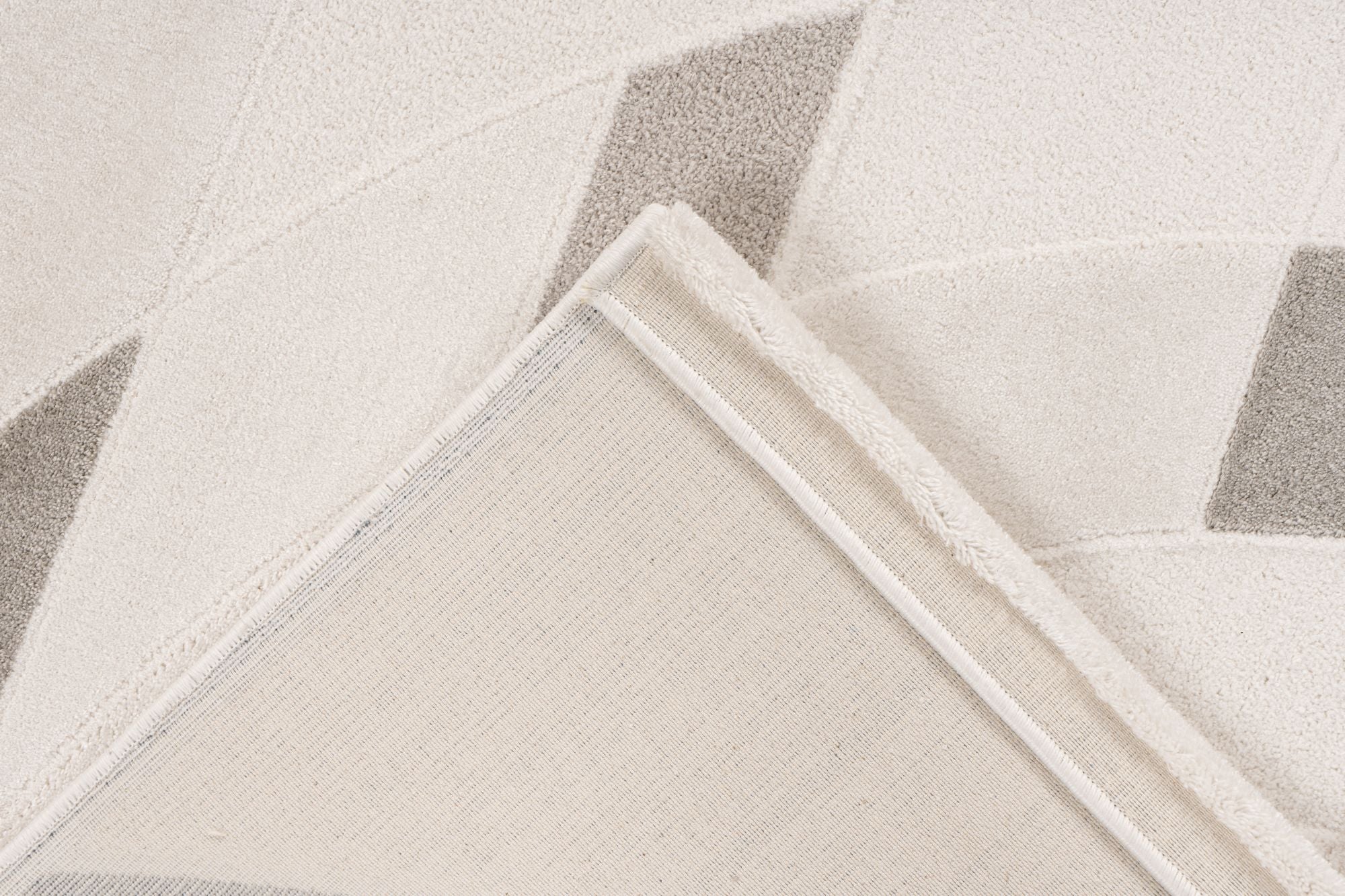 Vloerkleed Bergamo 703 Silver in 4 Maten