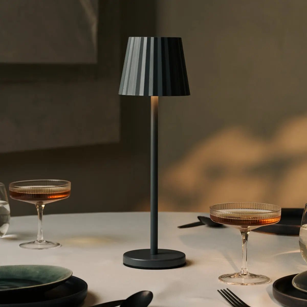 Tafellamp oplaadbaar Maya steengrijs