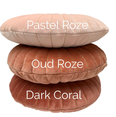 Kussen rond fluweel koraal in 2 maten by Rocaflor