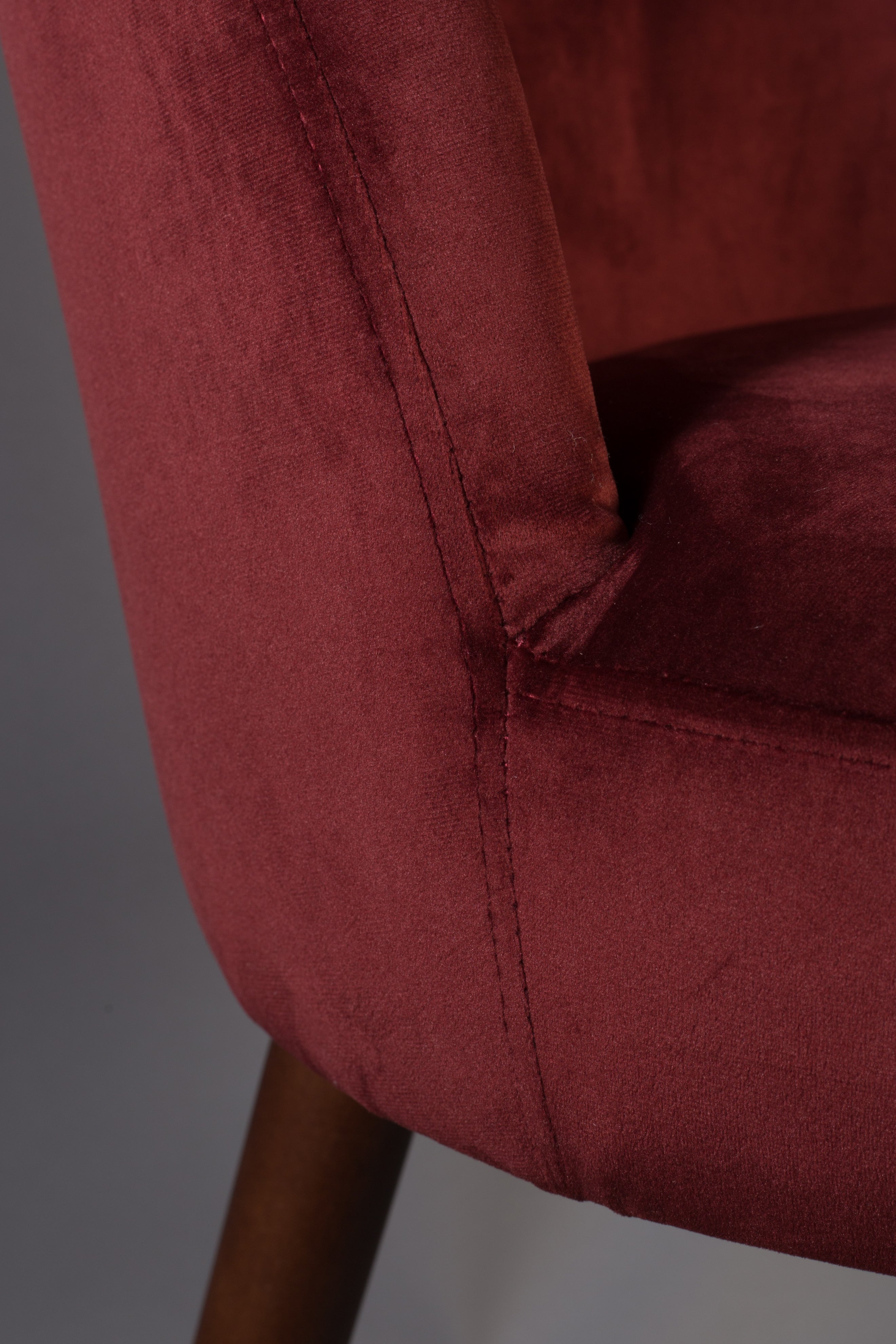 Eetkamerstoel Barbara Red by Dutchbone