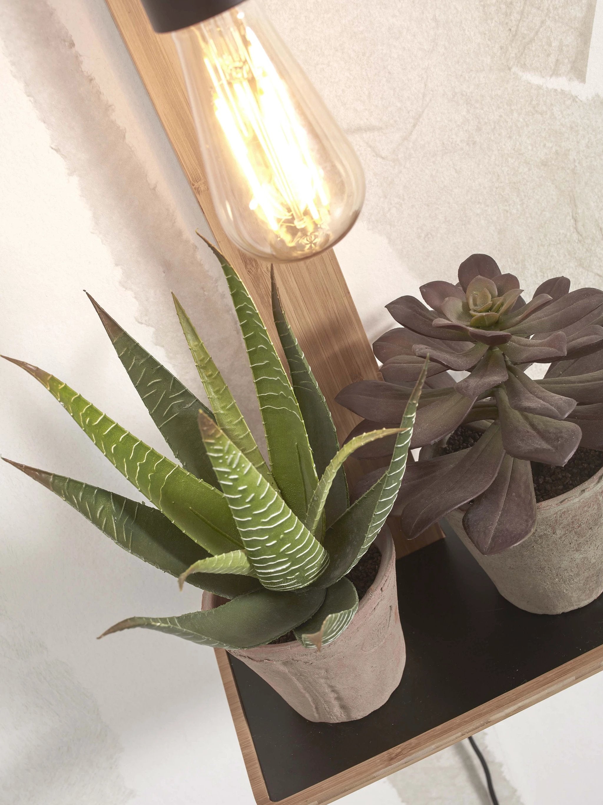 Wandlamp Flores - Bamboe - 30x18x52cm by GOOD&MOJO