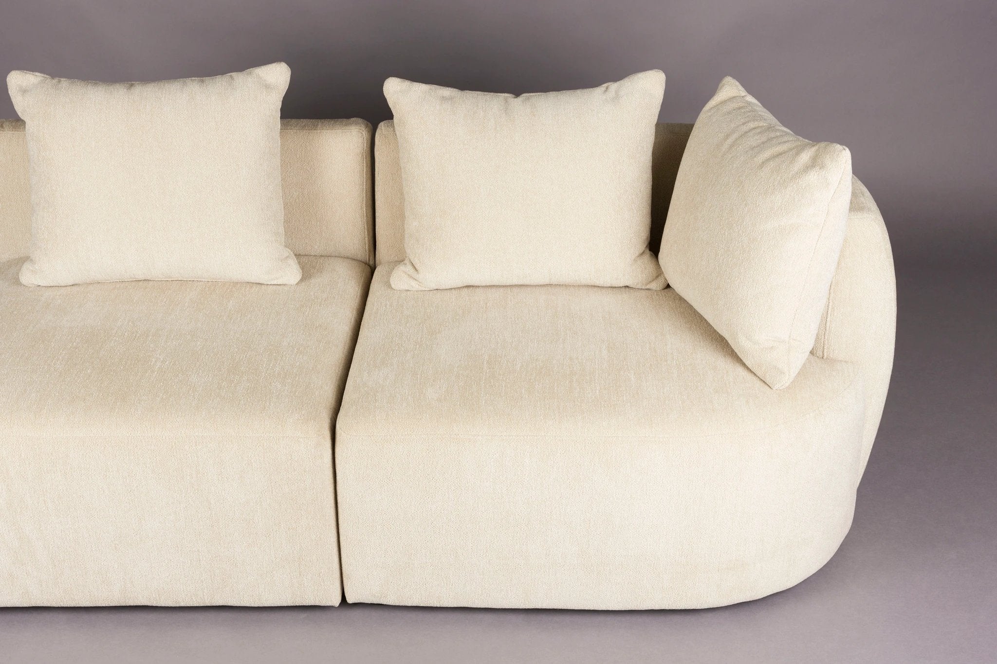 Bankstel Rocca 4.5 Seater Latte by Dutchbone