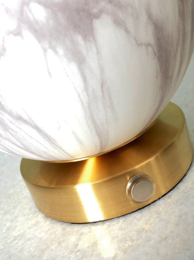 Tafellamp Carrara - Wit/Goud - Ø16cm by it's about RoMi