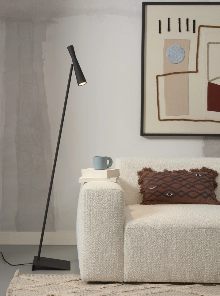 Vloerlamp Bordeaux - Zwart - 22x36x145.5cm by it's about RoMi