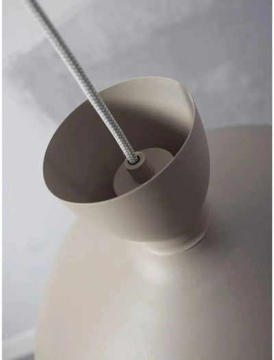 Grijze Hanglamp Hanover van it’s about RoMi, vierkant ontwerp, afmetingen 40x40x22 cm, hanglamp voor modern interieur