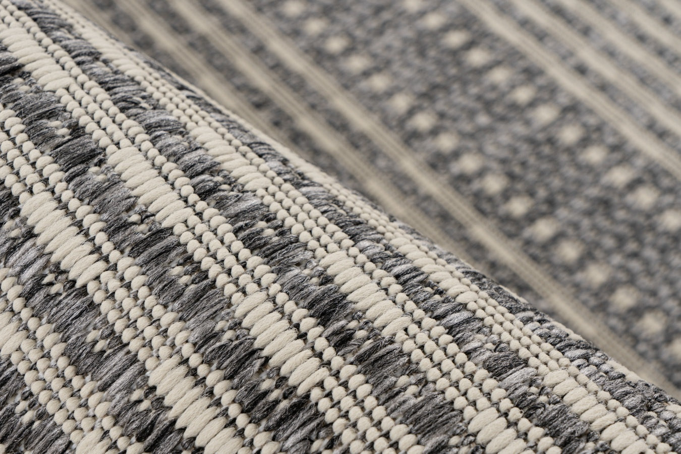 Binnen/buiten Vloerkleed Casa 601 Zilver - 3 maten - depauwwonen