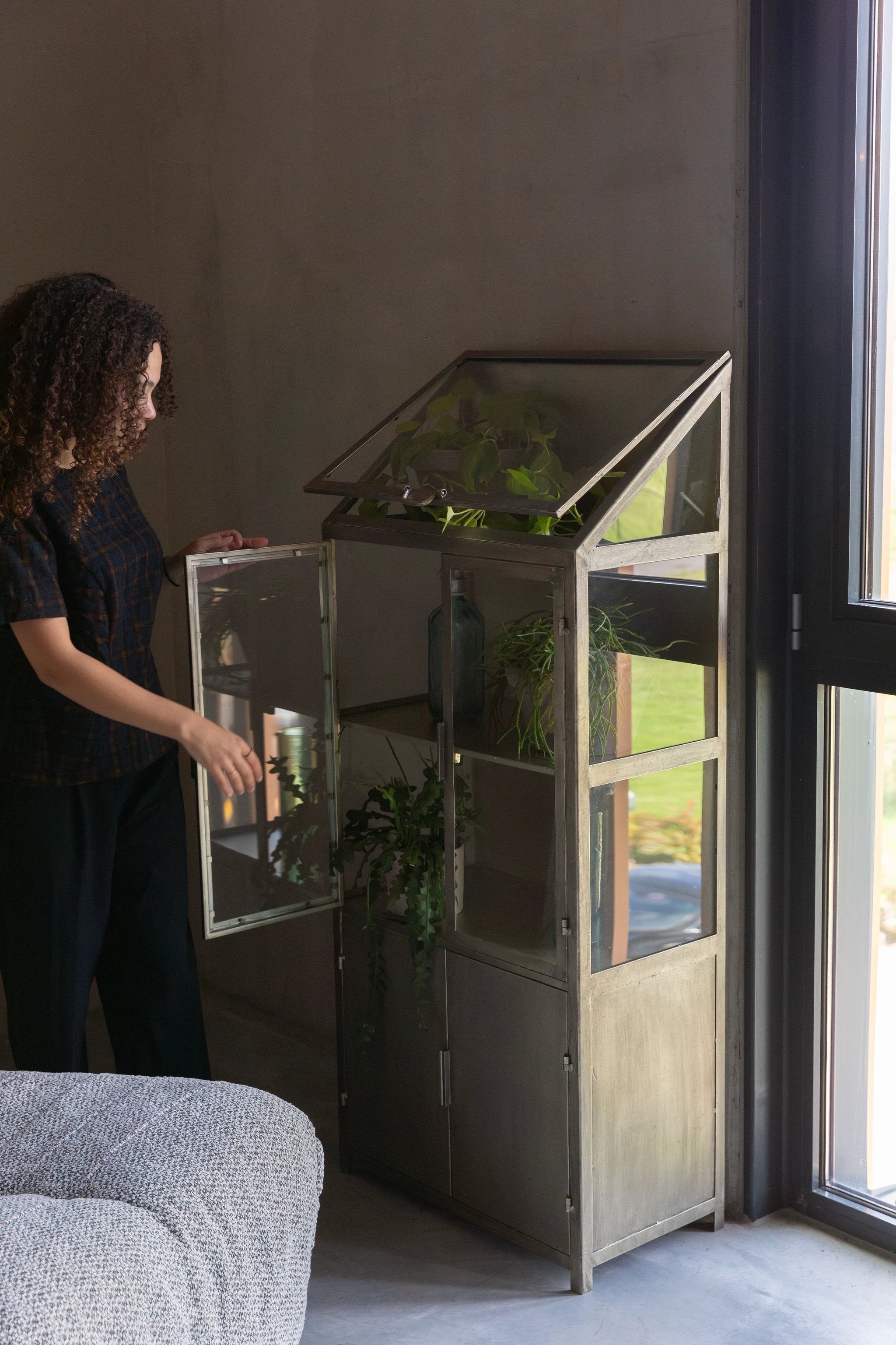 Wandkast Monviso by Dutchbone