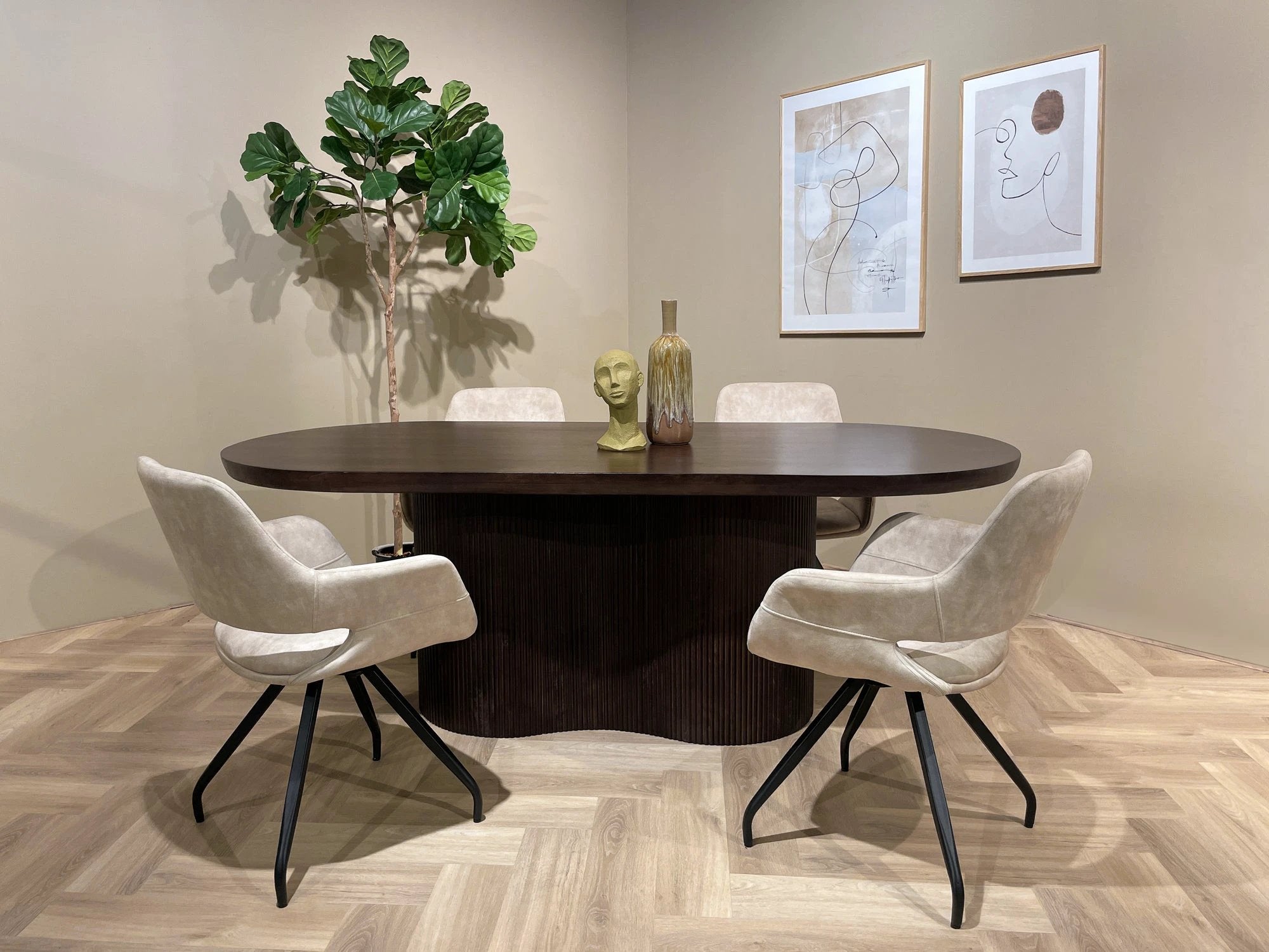 Eettafel Sevilla Bruin 300cm by Livingfurn