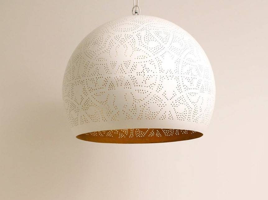 Hanglamp Ameera wit/goud bol - in 2 diameters verkrijgbaar - depauwwonen