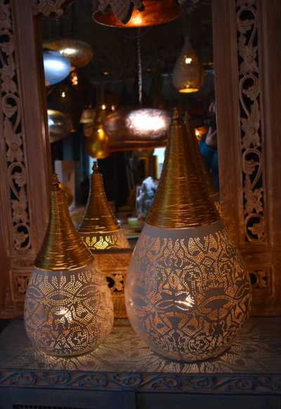Tafellamp Ameera filigrain druppel wit/goud in 2 maten by Orientaals