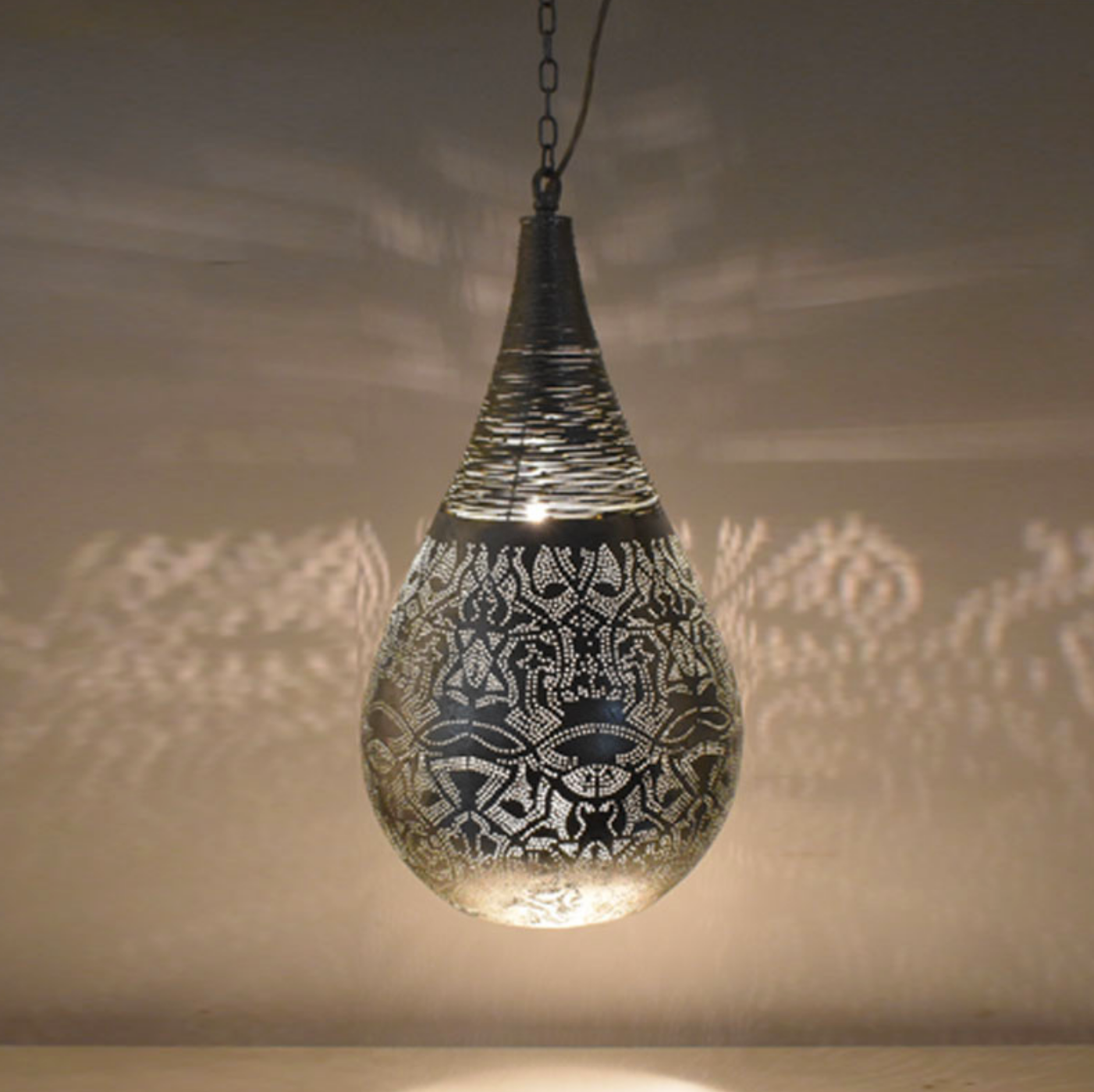 Hanglamp Ameera zilver druppel met draad in 2 maten - depauwwonen