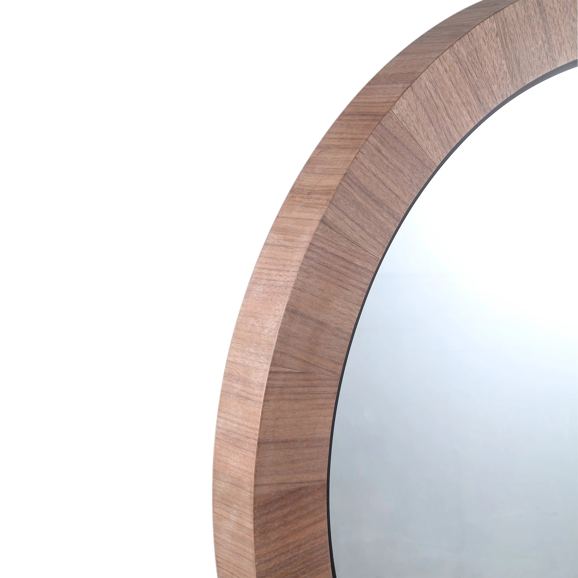 Kleine ronde spiegel van PTMD met natuurlijke afwerking, diameter 101 cm, decoratief en stijlvol voor elke ruimte.