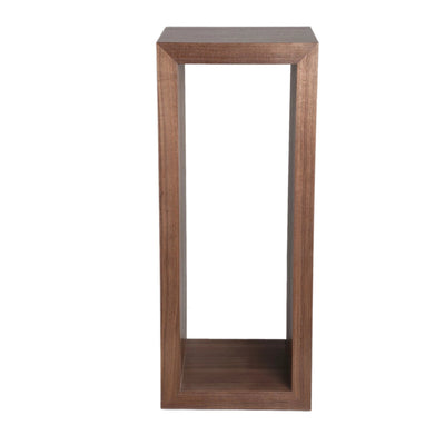 Natuurlijke houten zuil met open structuur van PTMD, decoratief en stijlvol voor interieur of tuin.