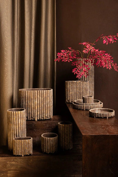 Morganne Cementen Pot Bruin by PTMD