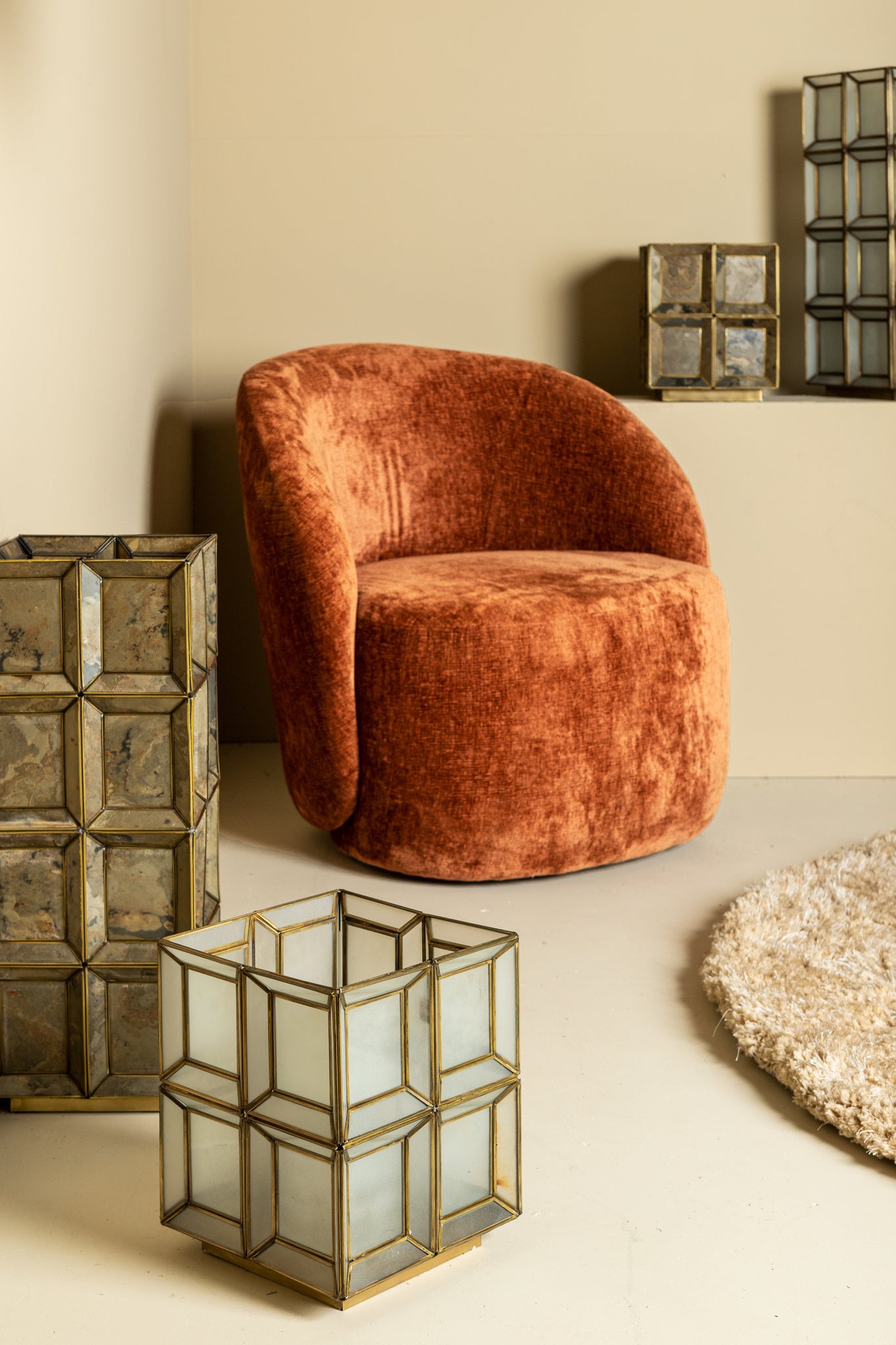 Layra Wit melkglas tafellamp antiek hoog - depauwwonen