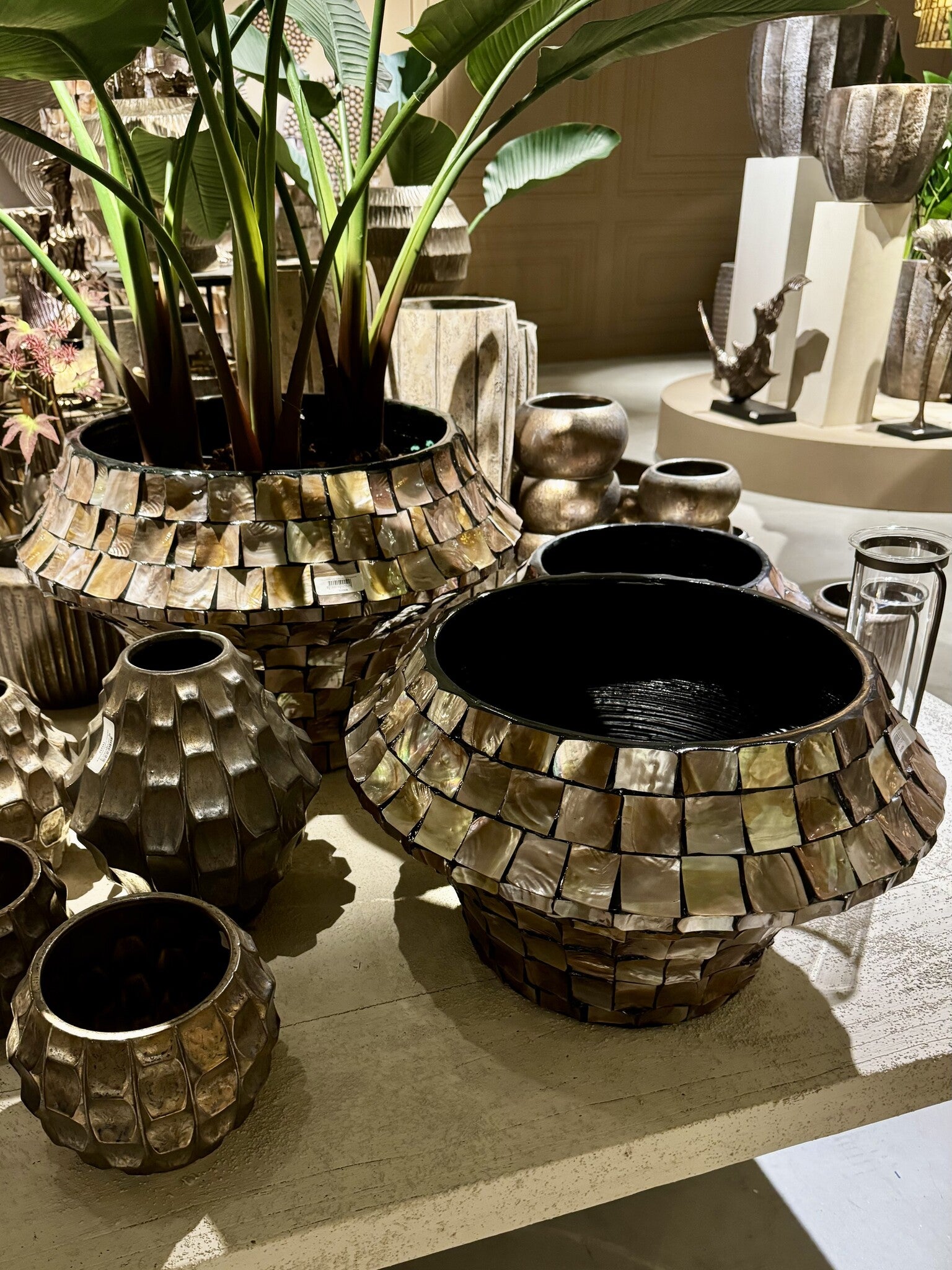 Daven Bronzen poly shell pot rond laag M - depauwwonen