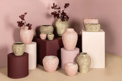 Avis Cream keramische pot met ronde vormige schalen hoog L by PTMD