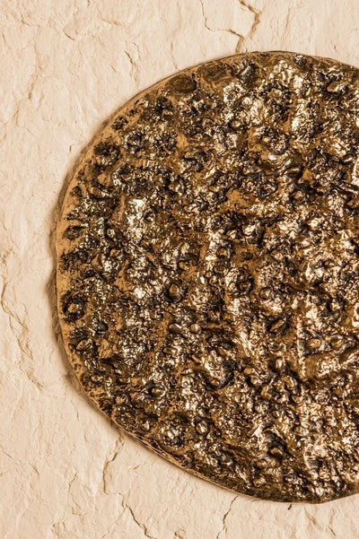 Victoire Gold gegoten aluminium wandpaneel by PTMD