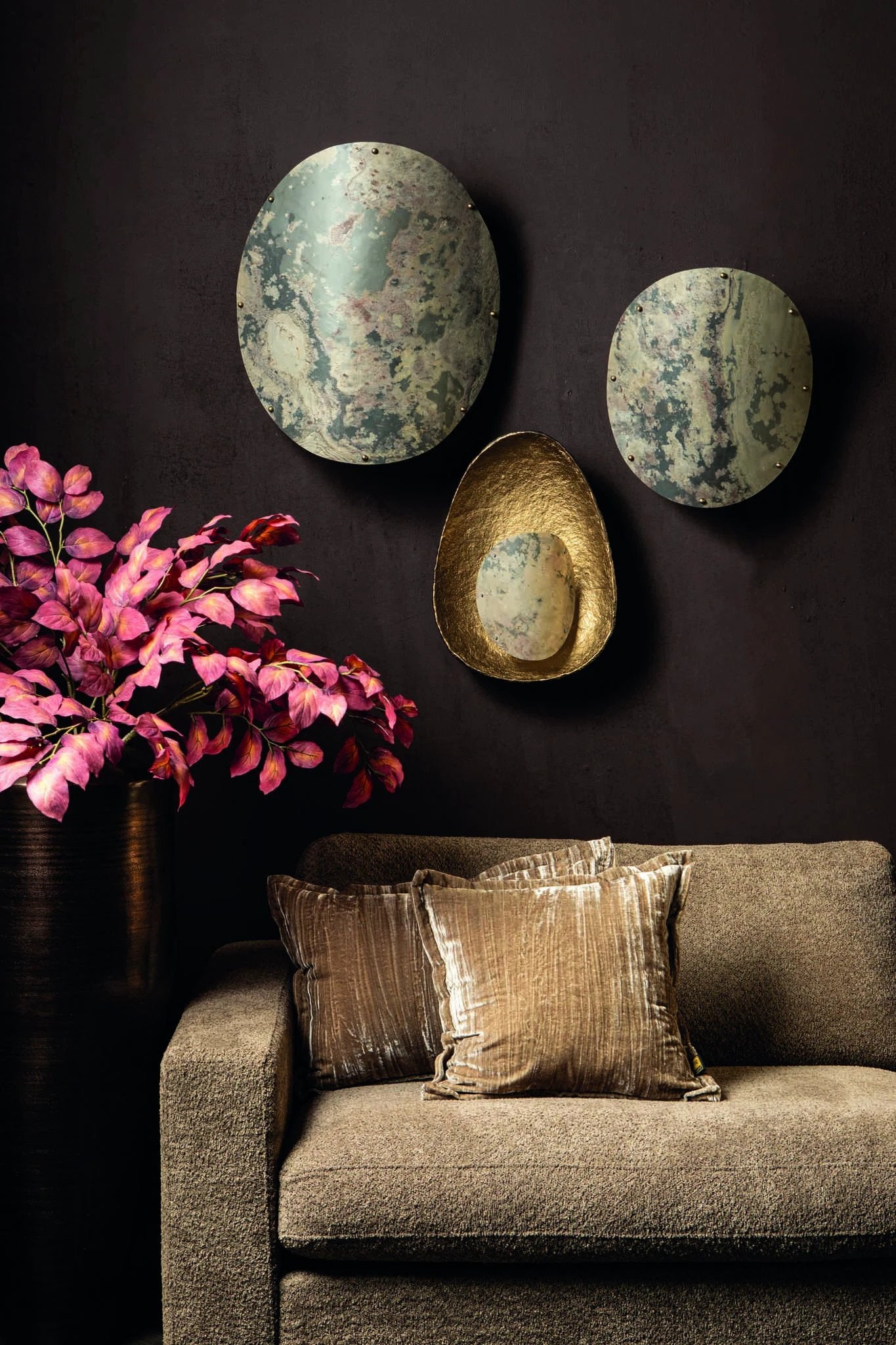 Kip Natuurstenen wandlamp groot by PTMD