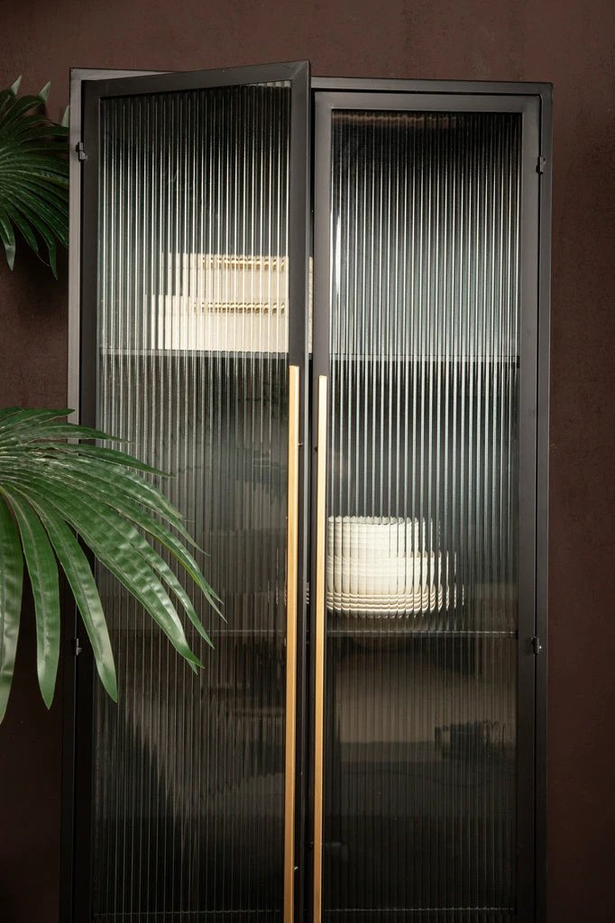 Caeleen kast zwart en goud by PTMD