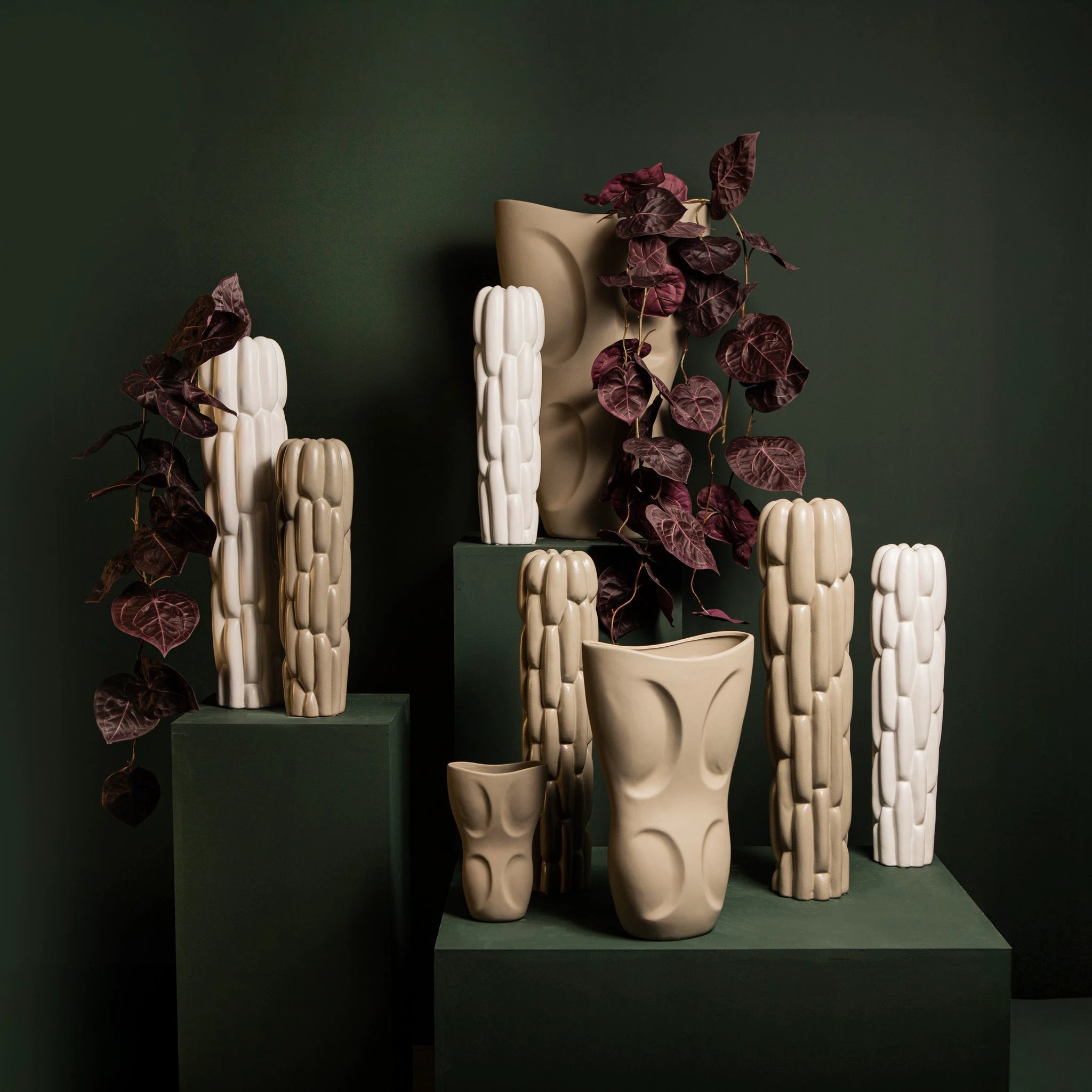 Dayna Grijze Ovale Keramische Vaas Met Patroon L by PTMD