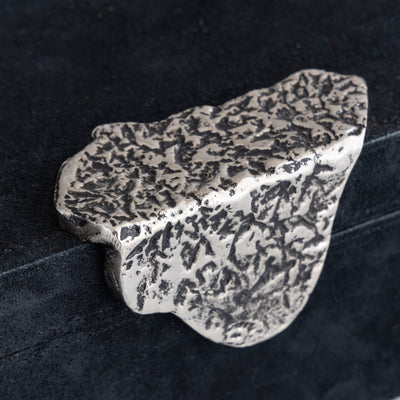 Hazael Zwart Suède Doos Zilveren Handvat Set Van 2 by PTMD