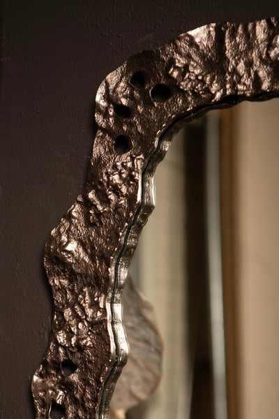 Kariss Bronzen Gegoten Alu Spiegel Ruwe Ovale Vorm by PTMD