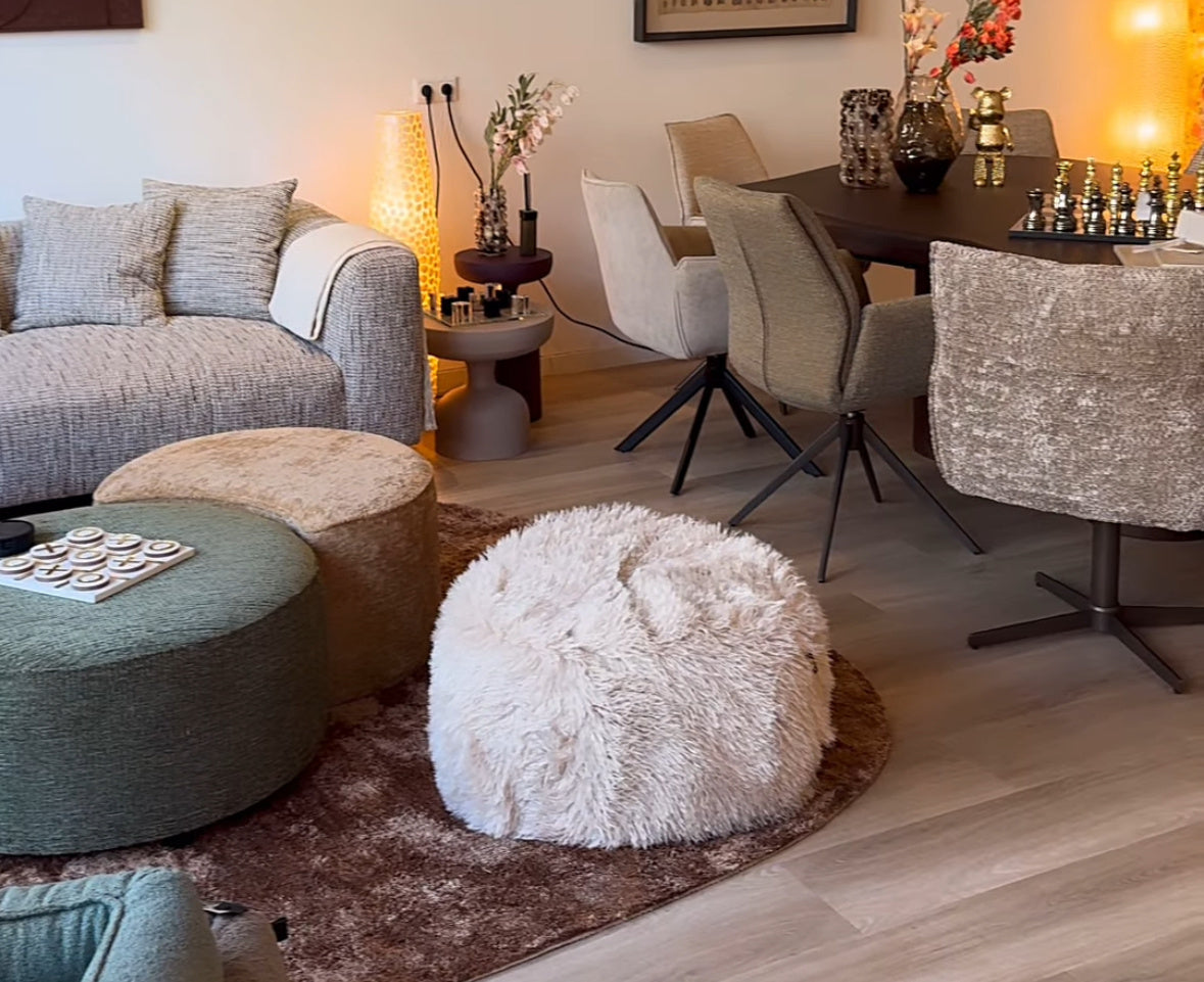 Miho Beige Faux Fur Poef - depauwwonen
