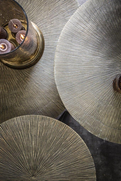 Kae Gouden aluminium bijzettafel met ijzeren frame rond M - depauwwonen