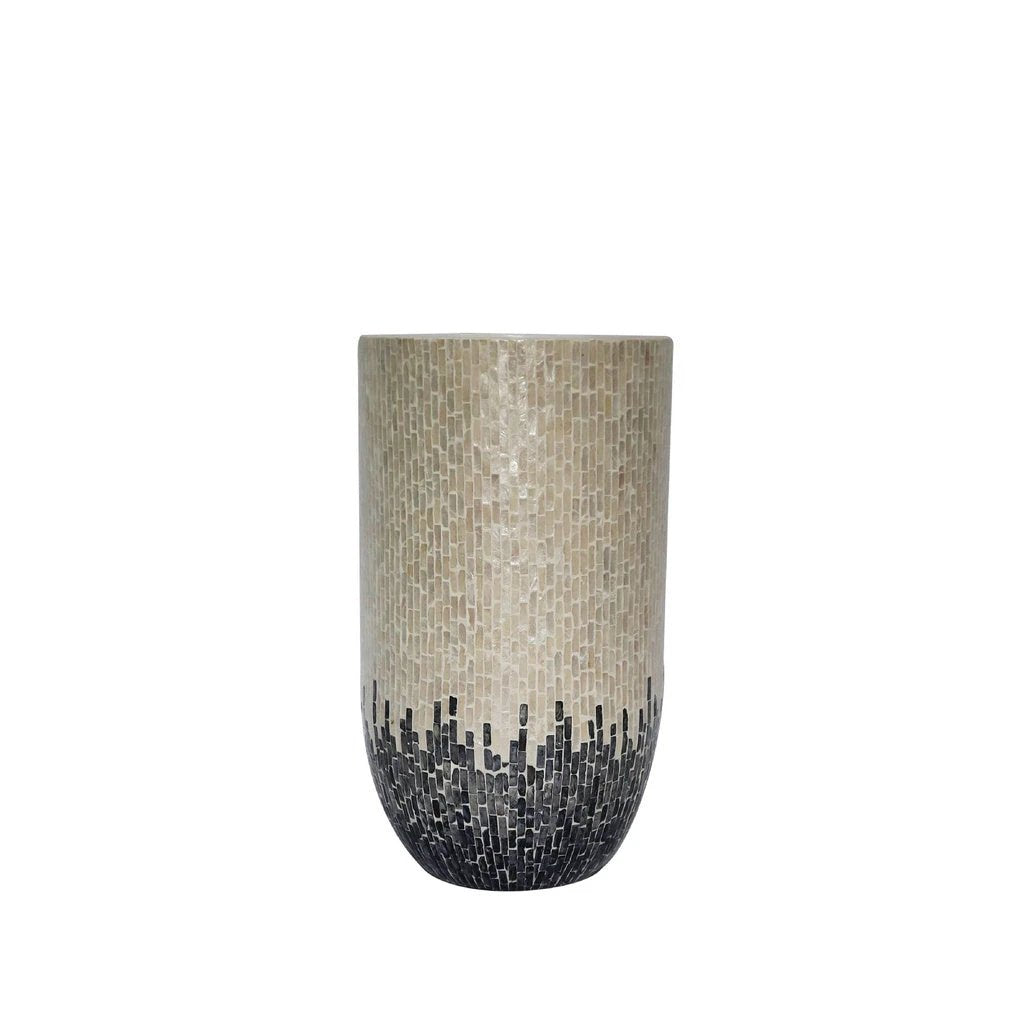 Vojtech Witte ronde poly shell pot M by PTMD