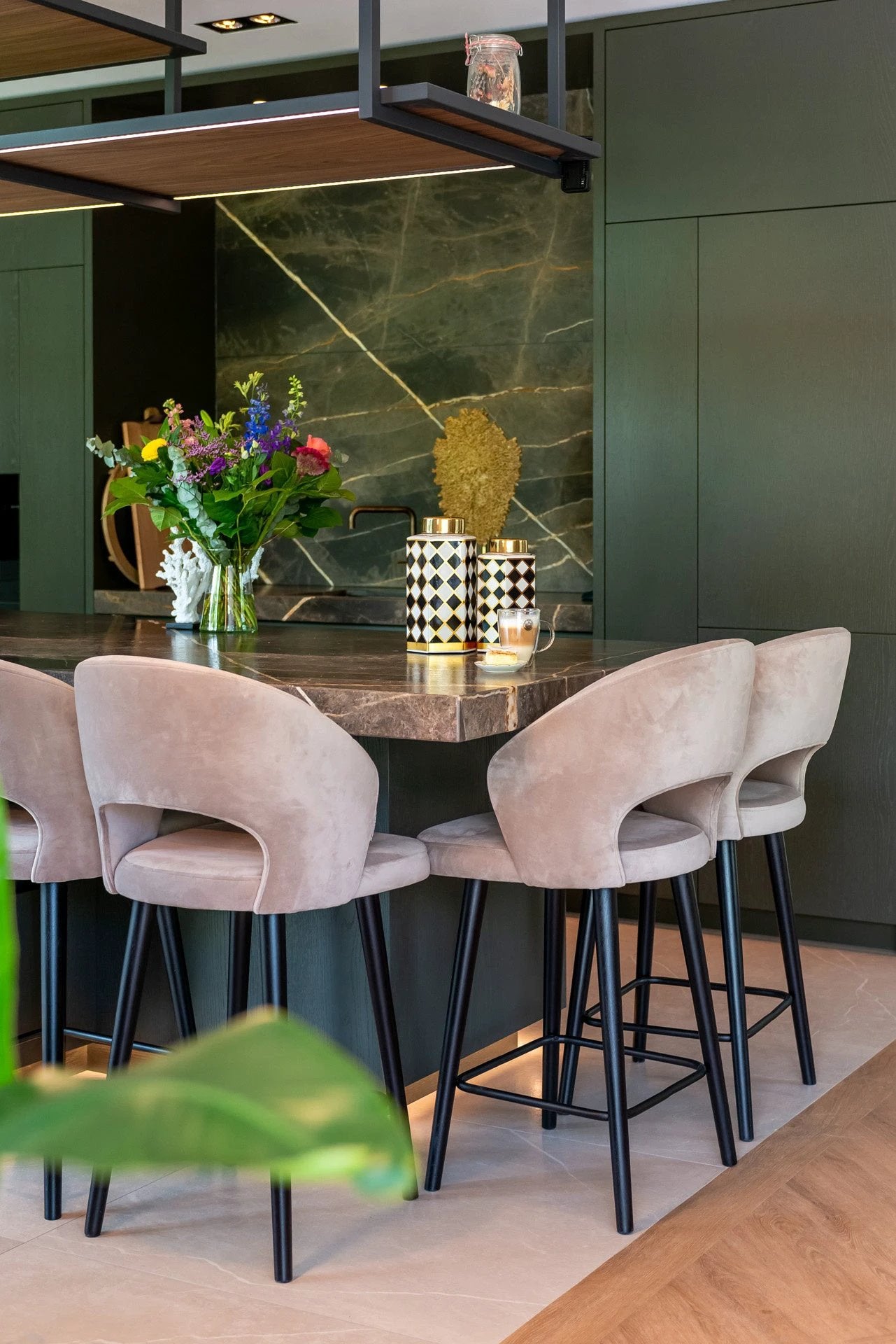 Barstoel Savoy Khaki Velvet - Laag by Richmond Interiors