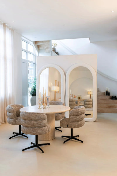 Alexander Jones Eettafel Renaissance Rond Travertine by Richmond Interiors