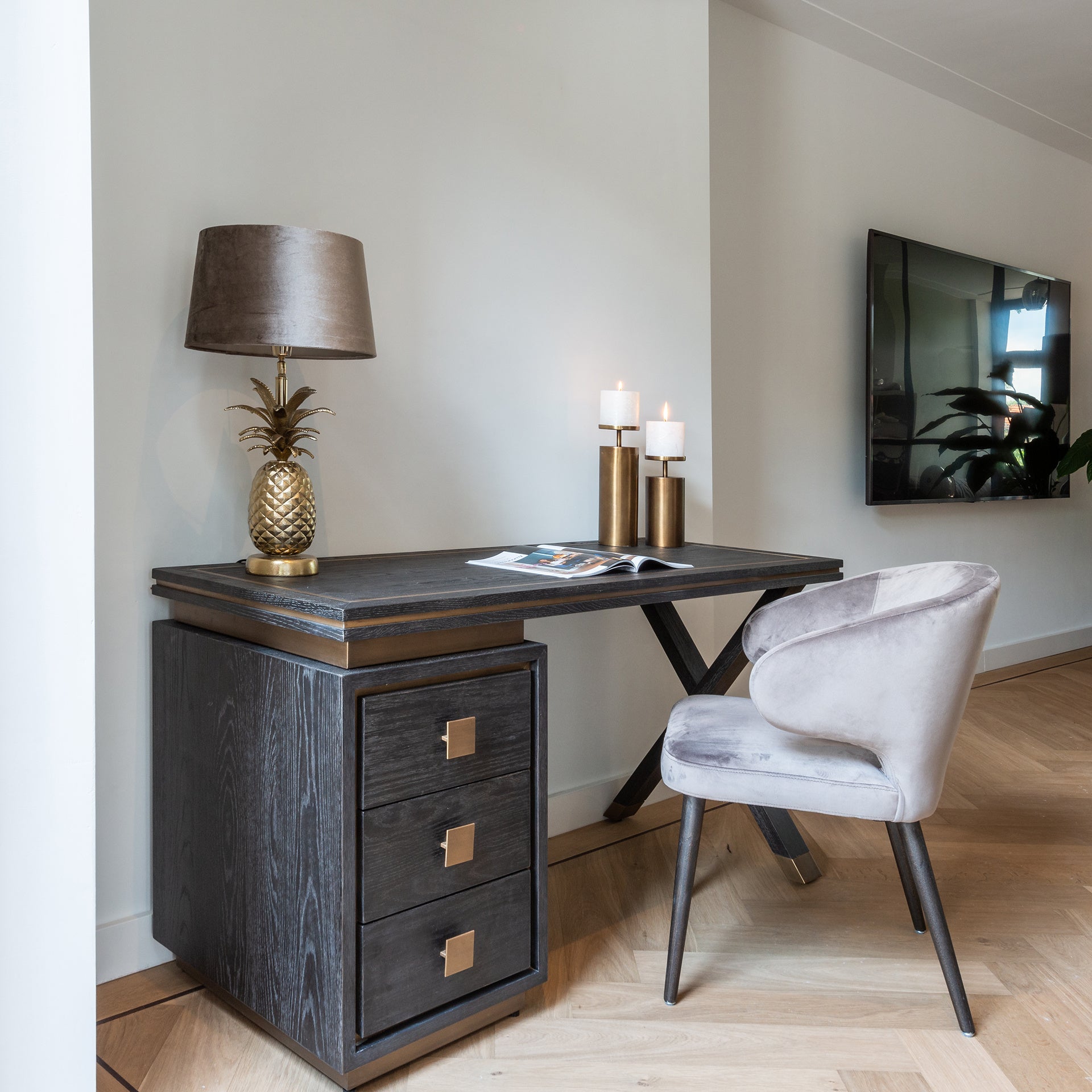 Bureau Hunter Zwart - depauwwonen