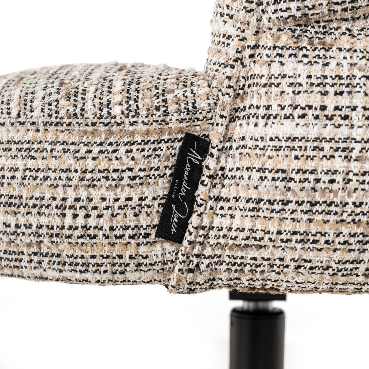 Draaistoel Chadwick beige coco - depauwwonen