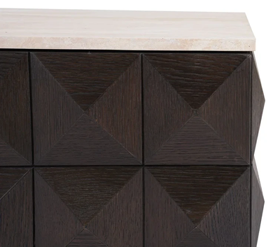 Bruine salontafel Claremont van Richmond Interiors met houten afwerking en modern design, zichtbaar van bovenaf.
