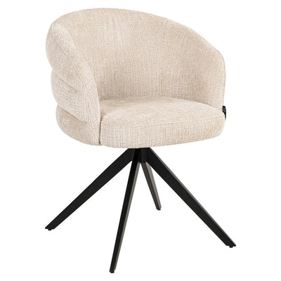 Richmond Interiors Serenity beige draaistoel met draaipoot en zachte bekleding op een houten vloer.