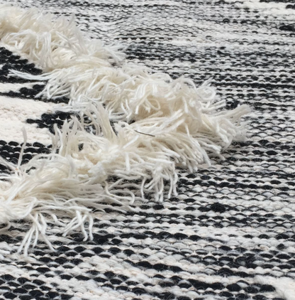 Vloerkleed wol - grafisch zwart/wit in 3 maten - depauwwonen