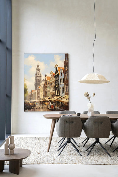 Moderne Amsterdam wanddecoratie van Urban Cotton, inclusief kunstprint, glazen kunstwerk en wandkleed met stadsbeeld.