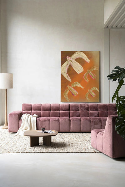 Moderne wanddecoratie van Urban Cotton met Bird Rise artprint, glas en wandkleed, kleurrijk en artistiek muurkunstwerk.