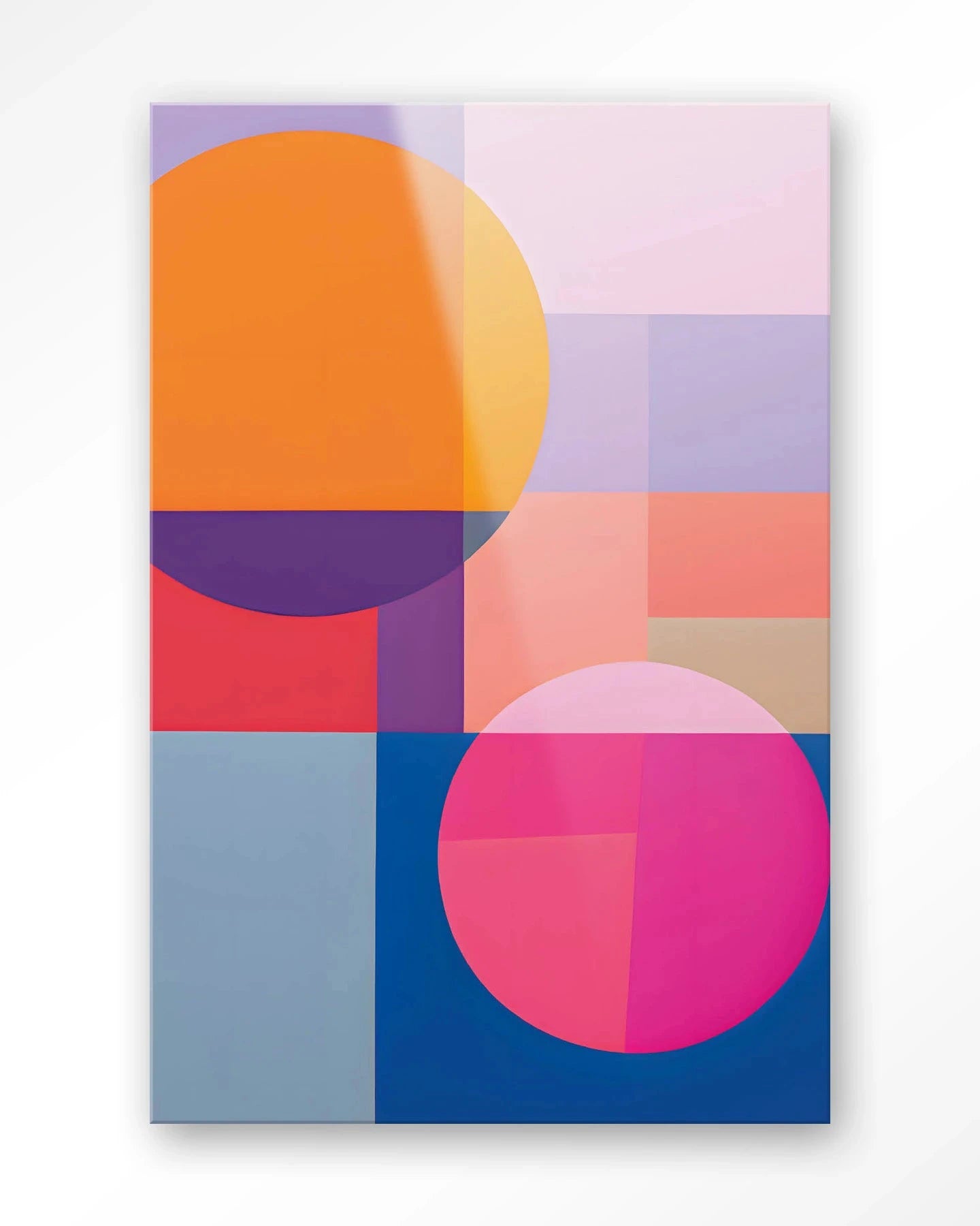 Moderne wanddecoratie van Urban Cotton met glass art en wandkleed, kleurrijk kunstwerk voor in de woonkamer of slaapkamer.